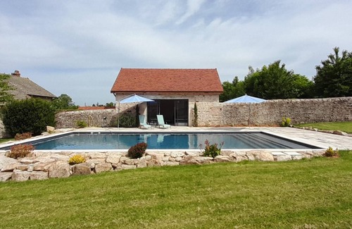 Saint-Bonnet-de-Joux Maison | La Forge du Chateau - SAINT BONNET DE JOUX