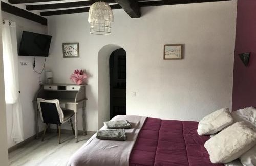 Clermont Lit Et Petit-Déjeuner | la forge de Clermont