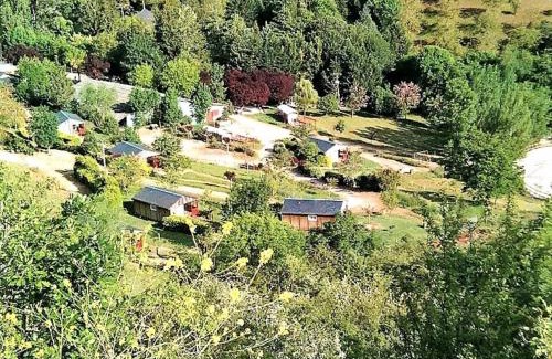 Clairvaux-d'Aveyron Autre | la Frégière Chalets