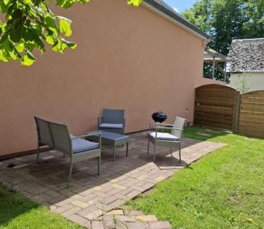La Frenaye Maison | La gîte "Ressources" au calme avec jardin et jacuzzi entre Rouen et Le Havre