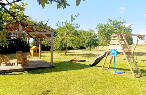 Champfleur Maison | La Garencière - Les Hirondelles