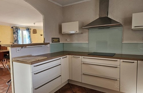 Saint-Victor-la-Coste Maison | La Garrigue - Maison avec piscine 20min d'Avignon