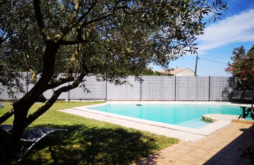 Saint-Victor-la-Coste Maison | La Garrigue - Maison avec piscine 20min d'Avignon
