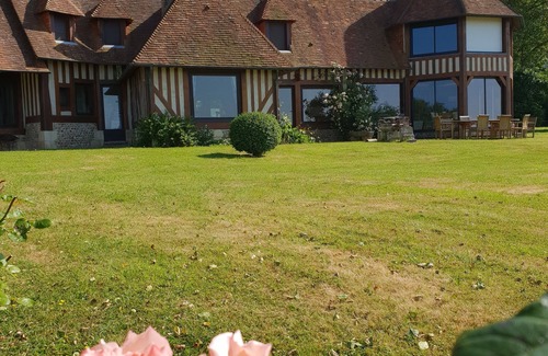 Honfleur Maison | La Girelle - Villa Prestige en bord de mer accès privé à la plage