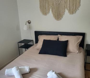 Carla-de-Roquefort Maison | La Grange - 10 couchages