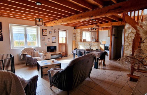 Verlincthun Maison | La Grange, ancien bâtiment agricole, proche des plages de la Côte d'Opale.