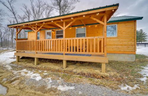 La Grange Maison | La Grange Cabin on a Racehorse Farm with Pond Views!
