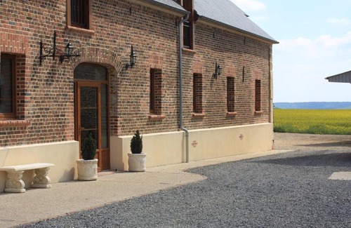 Meru Lit Et Petit-Déjeuner | La Grange de Boulaines