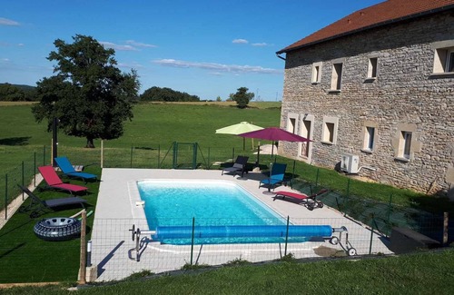 Vailhourles Cottage | La gîte de Nespès: "Les Sauges"