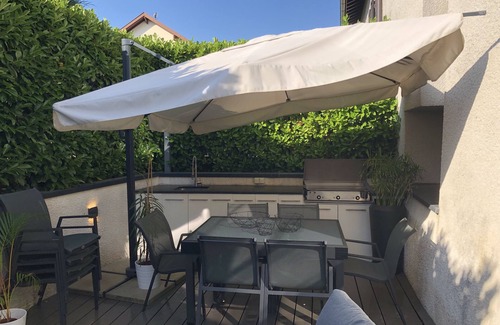 Saint-Genis-Pouilly Maison | La Grange Emnitan - Superbe villa pour 12, spa, fitness, home cinema