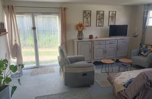 Neuilly-l'Eveque Appartement | La grange gite 2 chambres, 4 couchages