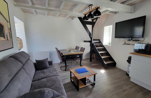 Omonville-la-Rogue Maison | LA Grange Omonville LA Rogue