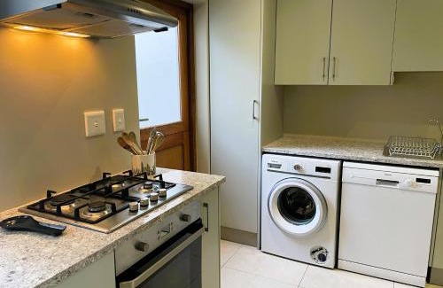 Stellenbosch Central Appartement | La Gratitude 3 Bedroom Apartment, Central