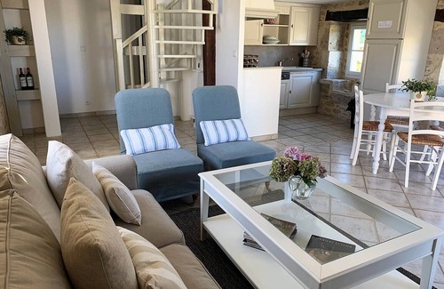 Salles Maison | La Grenoulliere open plan family Gite near pool and gardens