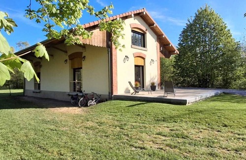 Rilly-sur-Aisne Maison | La Hal'te Verte, large house on the edge of the voie Verte Sud Ardennes