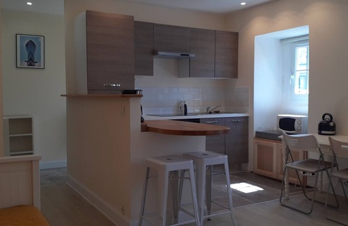 Chateau-Chinon Appartement | "La halte verte" , charmant studio tout confort en centre ville