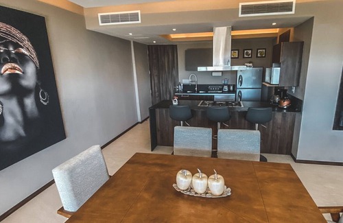 Puente del Mar Appartement | La Isla Residences Zona Diamante Ocean Front View