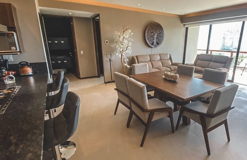 Puente del Mar Appartement | La Isla Residences Zona Diamante Ocean Front View