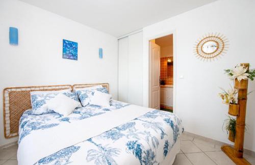 Cabris Appartement | La Joliette - Parking privé et piscine partagée