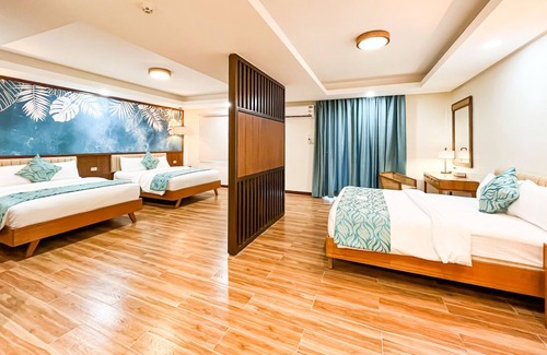Bagac Hôtel | La Jolla Luxury Beach Resort