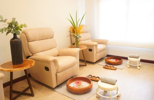 Bagac Hôtel | La Jolla Luxury Beach Resort