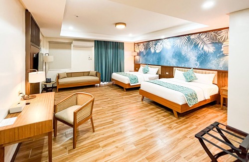 Bagac Hôtel | La Jolla Luxury Beach Resort