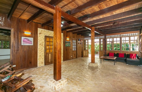 Chiguata Cabine | La Kukula Lodge