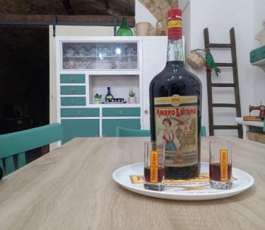 Pisticci Maison | La lammia sul giardino