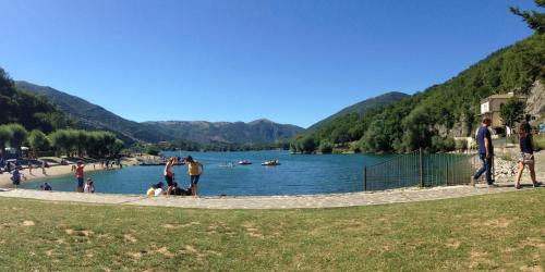 Villalago Maison | La Locanda Del Lago Lucciola