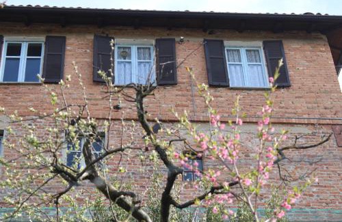 Mombaruzzo Maison | La Luna e i Falò, residenza Torrione