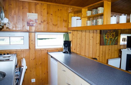 Hastiere Chalet De Ski | La Lune Comfort 6p - Trois Chambres Chalet, Couchages 6