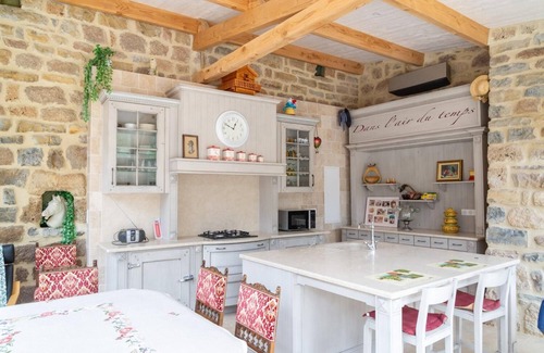 Saint-Etienne-du-Valdonnez Maison | La Maison Bleue 4/6 personnes