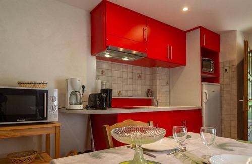 Saint-Pierre-des-Tripiers Maison | La Maisonnette à la Caze