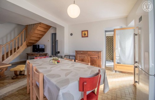 Serrieres-en-Chautagne Maison | LA MAISON BLEUE - SERRIERES EN CHAUTAGNE