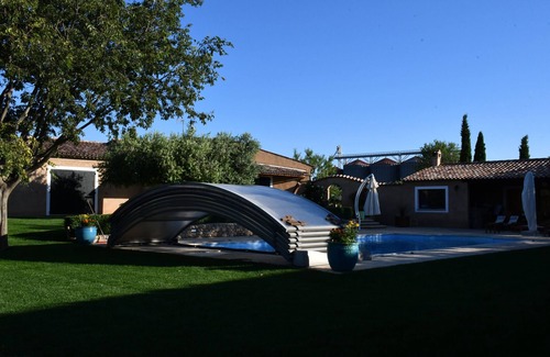 Puimoisson Villa | La Maison Angelvin