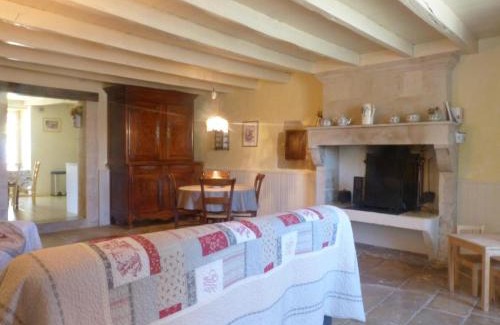 Saint-Gelais Maison | LA MAISON BLEUE