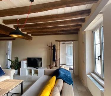 Vincelles Maison | La Maison Bleue, maison mitoyenne de campagne
