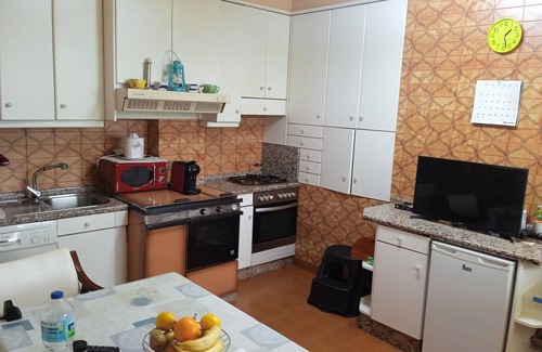 Ponteareas Maison | La Maison D'abellera, Disfruta de un Ambiente Familiar, una Casa Gran Casa