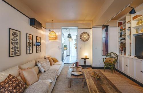Saumur Maison | La Maison D'Ambre - Jacuzzi - Sauna- Clim