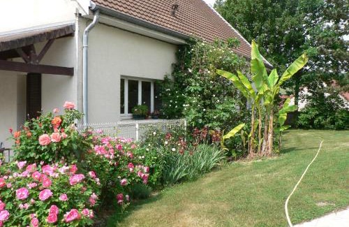Nanteuil-la-Foret Lit Et Petit-Déjeuner | la Maison d'Arbouet