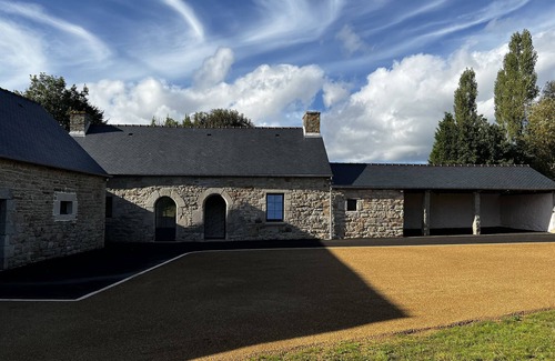 Saint-Donan Maison | La Maison d’Eusebe, charmante demeure atypique