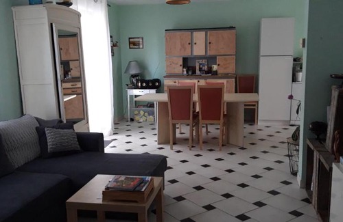 Saint-Jean-de-la-Motte Maison | La maison de Mathilde