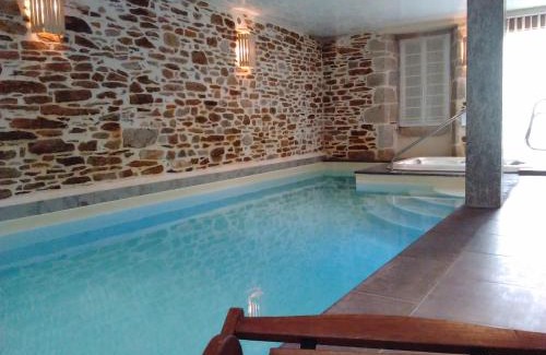 Chataigneraie Cantalienne Maison | la Maison d'Odette et Daniel