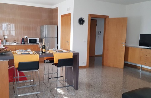 Santa Maria di Sala Appartement | La maison de Claire Grand appartement situé dans un beau jardin