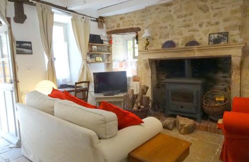 Flavigny-sur-Ozerain Maison | La Maison de Pierre
