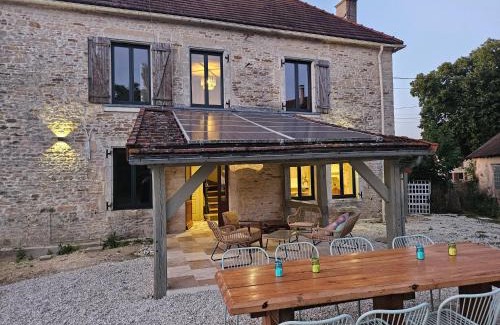 Maisons-les-Chaource Maison | La Maison des Chouettes