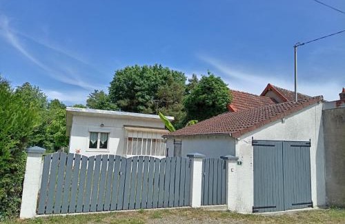 Saint-Julien-sur-Cher Maison | La maison de Valette