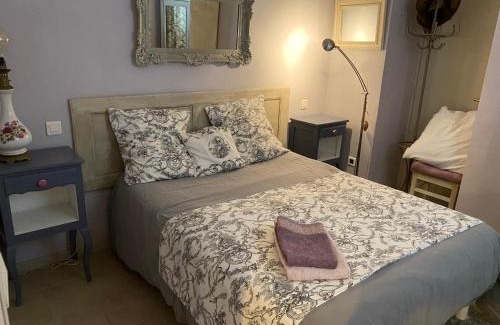 Chateney Maison | La Maison de Jeanne