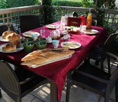 Sampigny Lit Et Petit-Déjeuner | La Maison de l'Etang