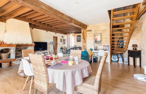 Vers Maison | La Maison de la Colline